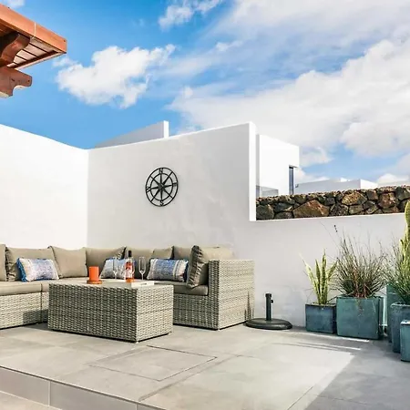 Puerto Del Carmen Sleeps 6 Air Con Wifi * Пуэрто дель Кармен